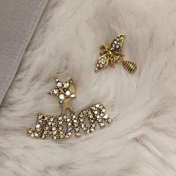 Dior Bee & Pearl Earrings - Picture 2 of 3